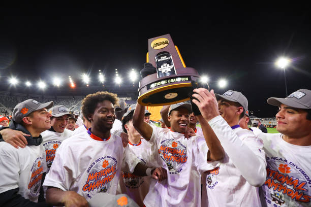 功更依赖于 功更依赖于